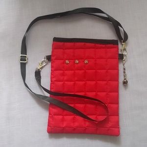 Shoulder bag with adjustable satin strap